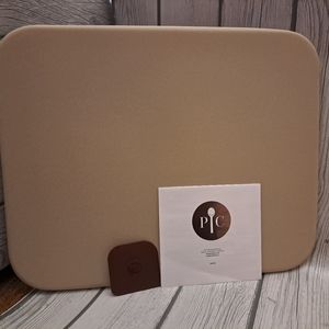 NWT Pampered Chef Rectangle Stone